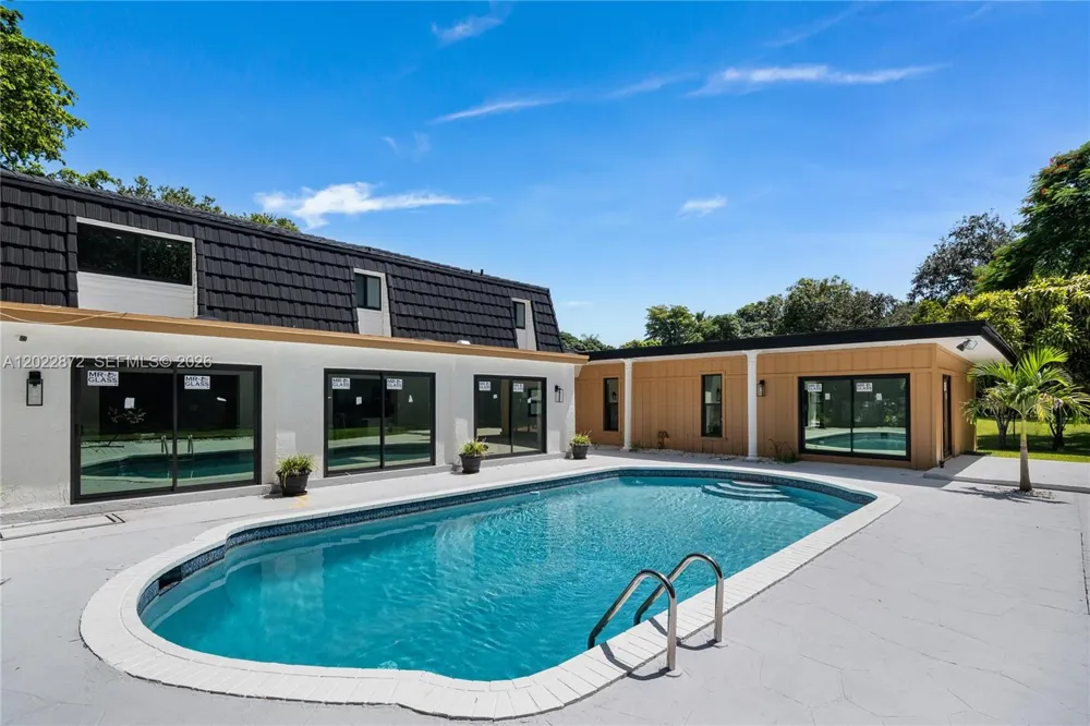 11640 SW 37th Ct Davie, FL 33330