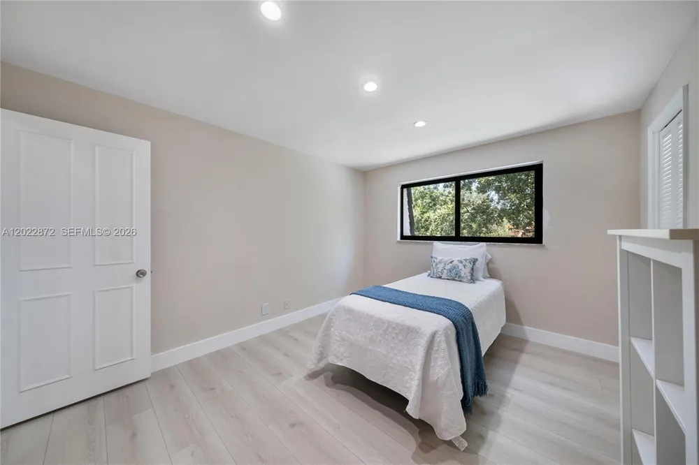 11640 SW 37th Ct Davie, FL 33330