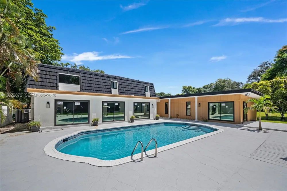 11640 SW 37th Ct Davie, FL 33330