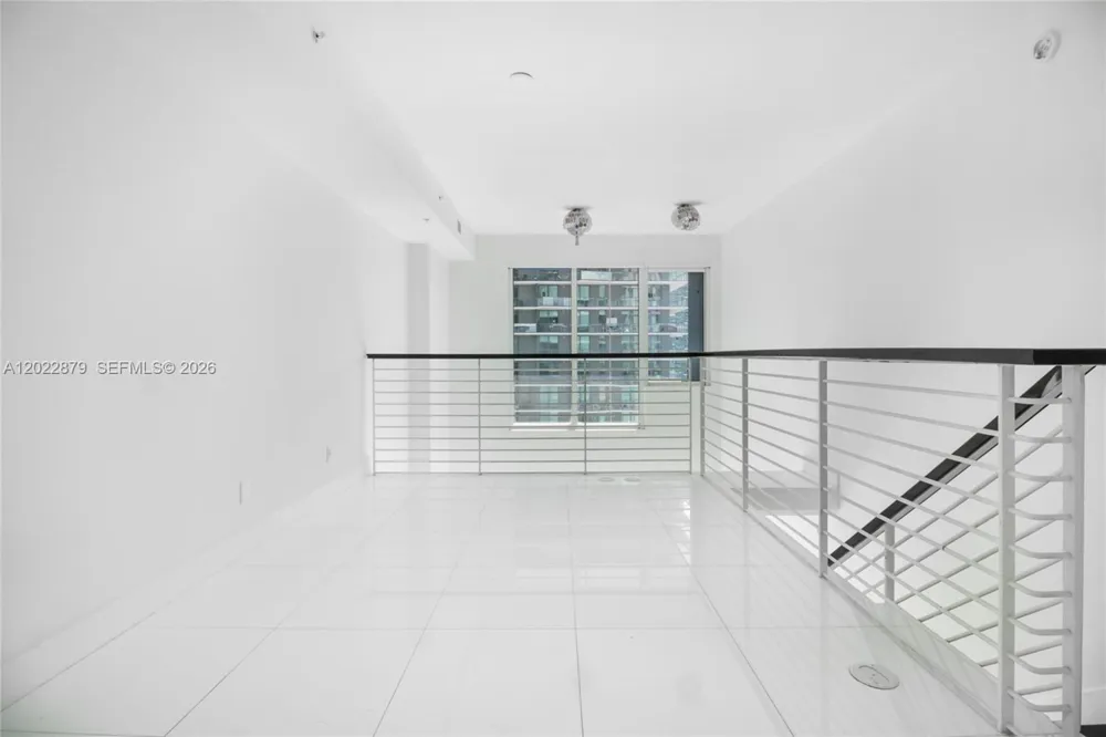 60 SW 13th St #2208 Miami, FL 33130