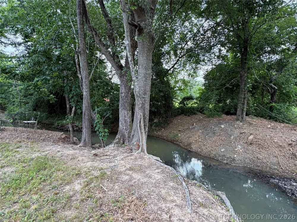 3647 SE State Highway 63 Talihina, OK 74571