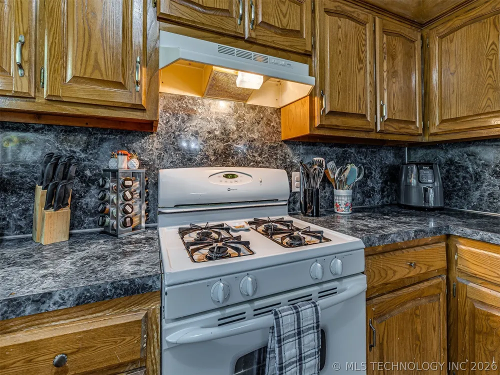 15505 S 291st EastAvenue Coweta, OK 74429