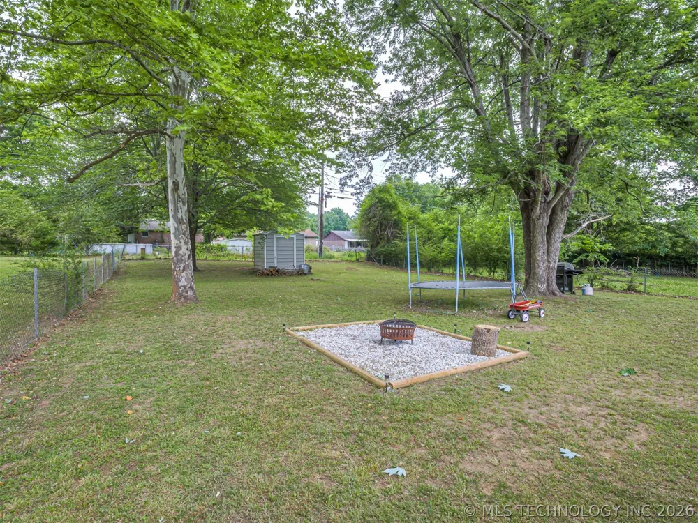 15505 S 291st EastAvenue Coweta, OK 74429