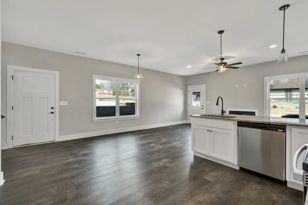 126 Mcnabb Drive Cleveland, TN 37312