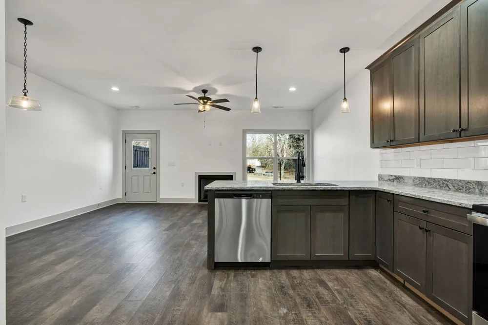 124 Mcnabb Drive Cleveland, TN 37312