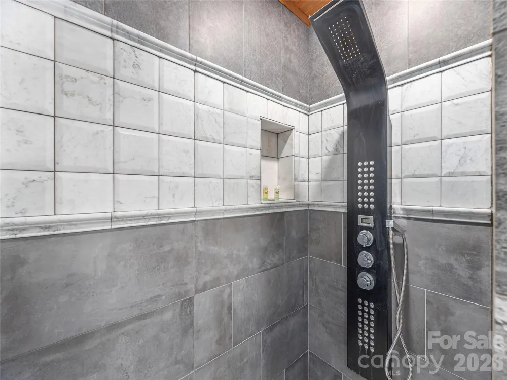 461 Ferguson Cove Loop Clyde, NC 28721