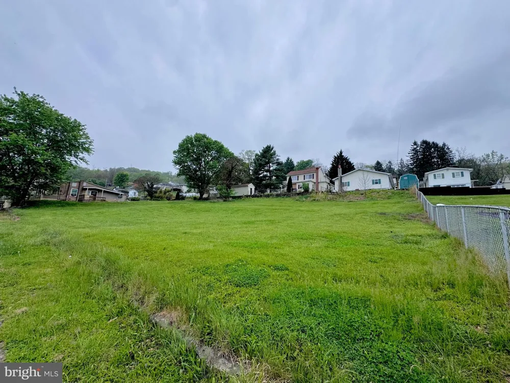 211 SPRUCE STREET Westernport, MD 21562