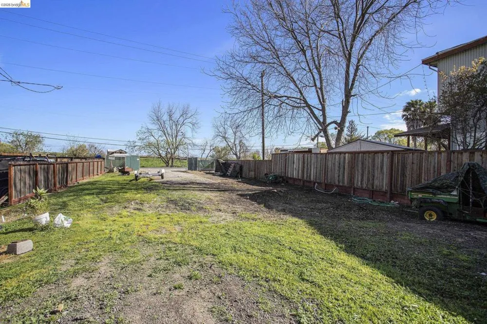 1596 Taylor Rd Bethel Island, CA 94511