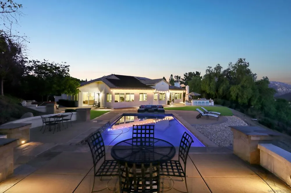 2167 Collomia Ct. Alpine, CA 91901
