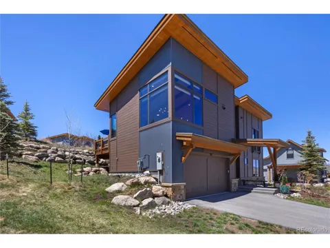 151 Moss Way