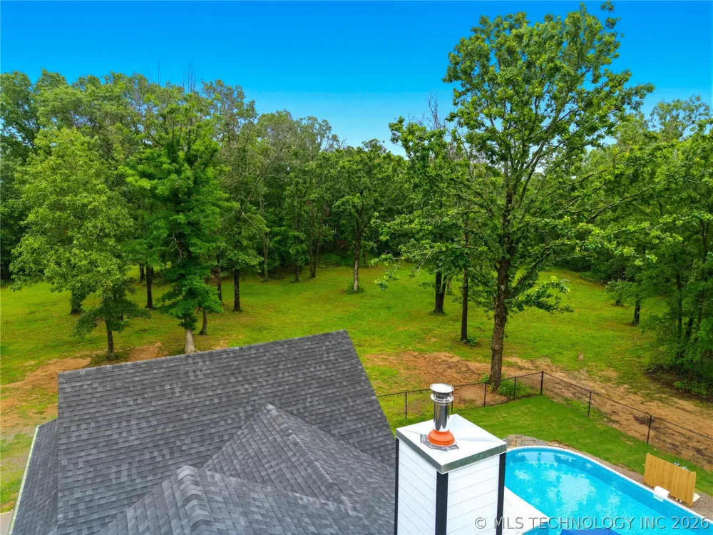 466070 E 800 Stilwell, OK 74960