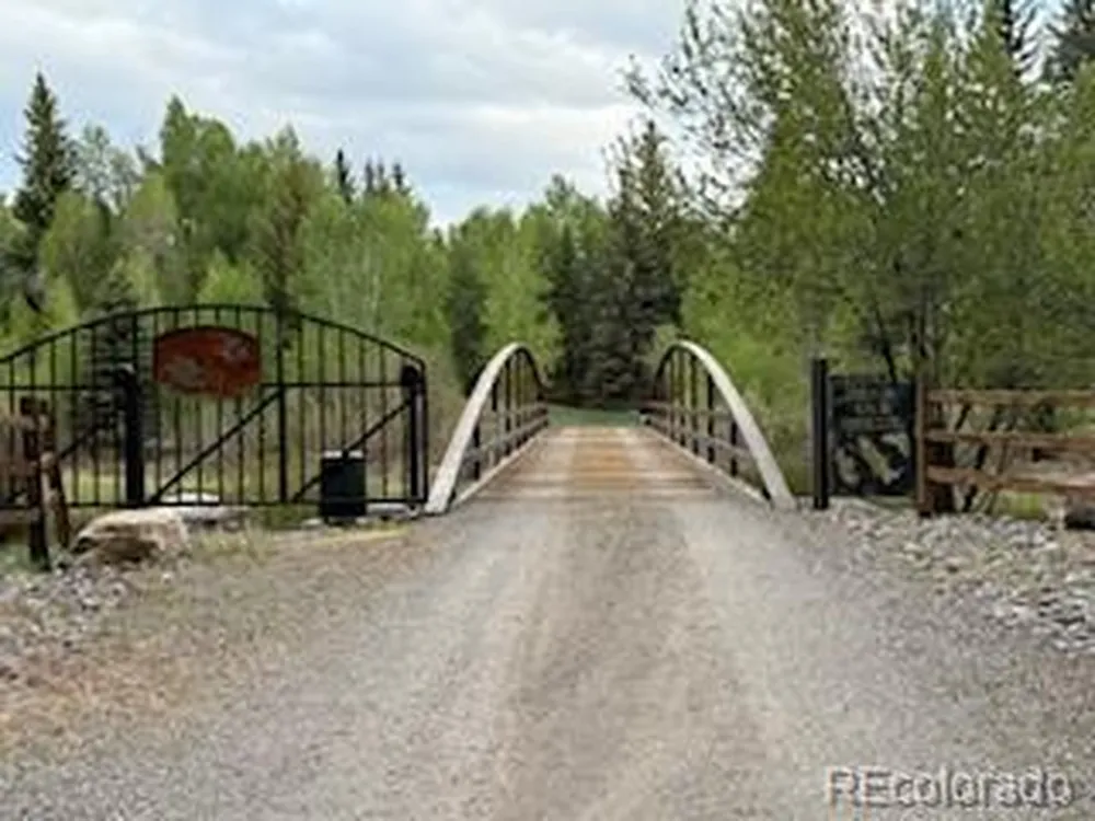 553 E Pfeiffer Loop South Fork, CO 81154