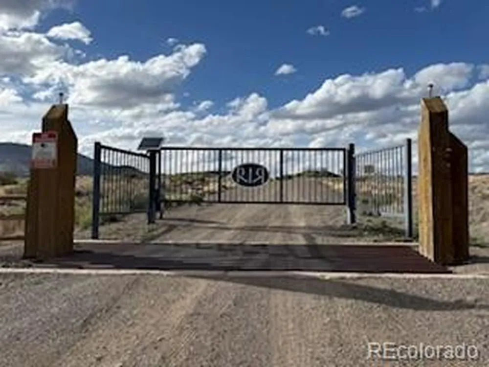 553 E Pfeiffer Loop South Fork, CO 81154