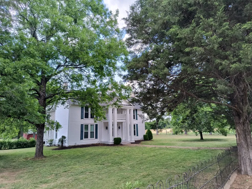3460 Big Springs Lebanon, TN 37090