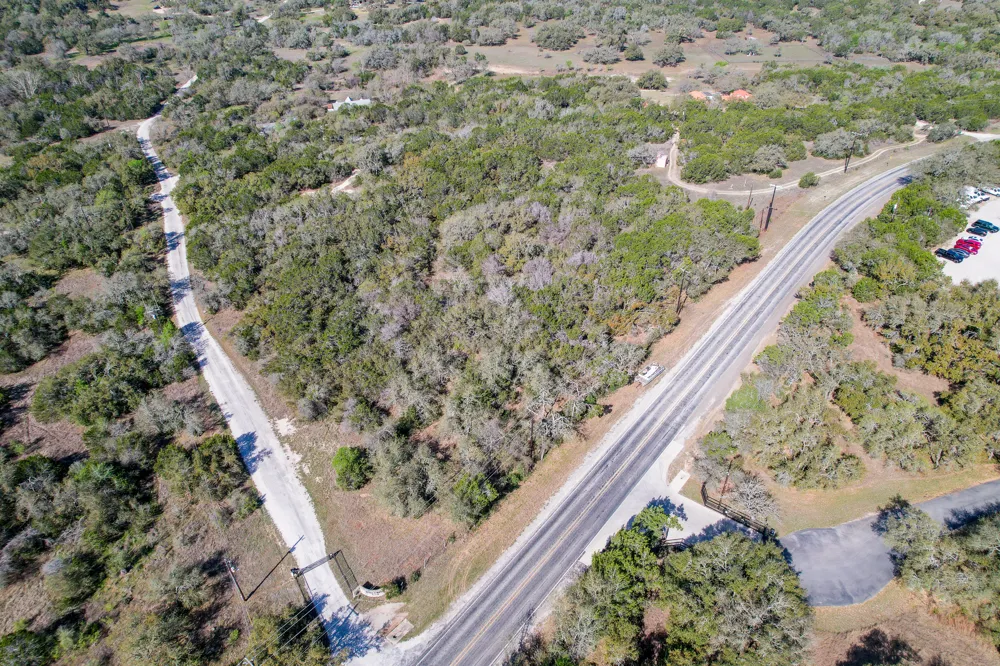 10673 W Fm 150 W Driftwood, TX 78619