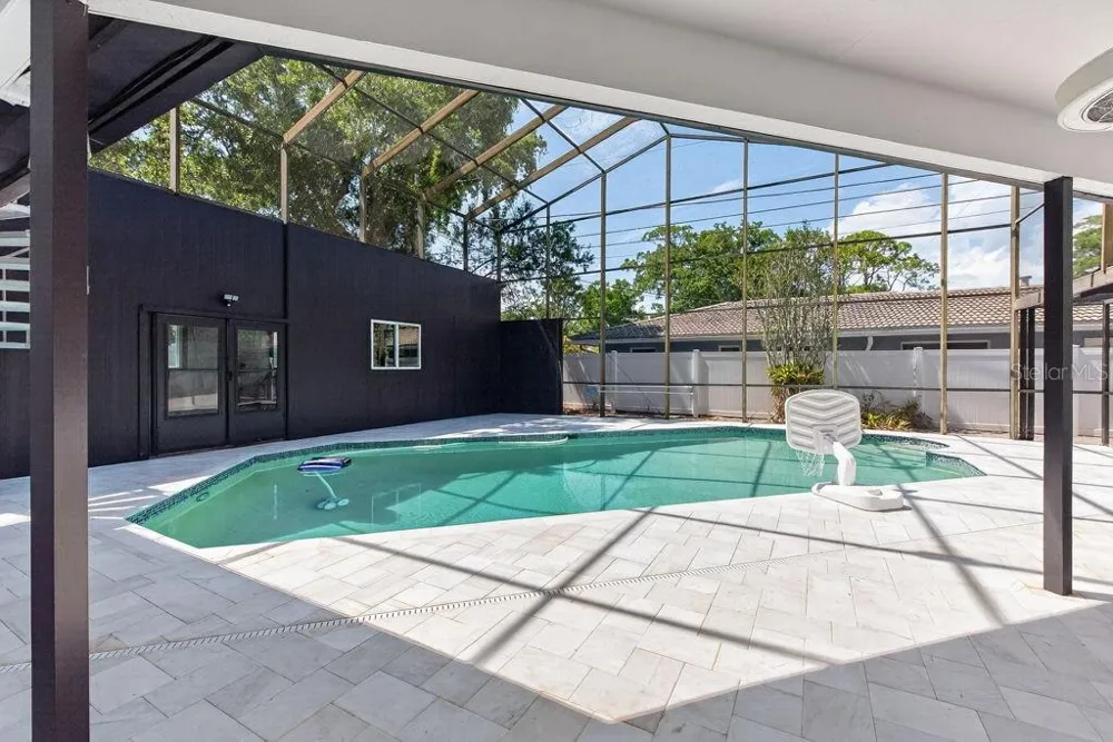 1461 87TH AVENUE St Petersburg, FL 33702