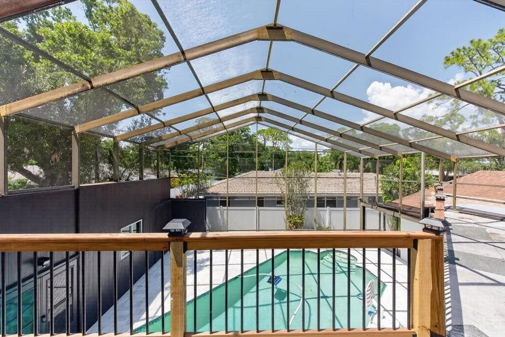 1461 87TH AVENUE St Petersburg, FL 33702