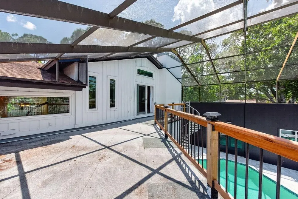1461 87TH AVENUE St Petersburg, FL 33702