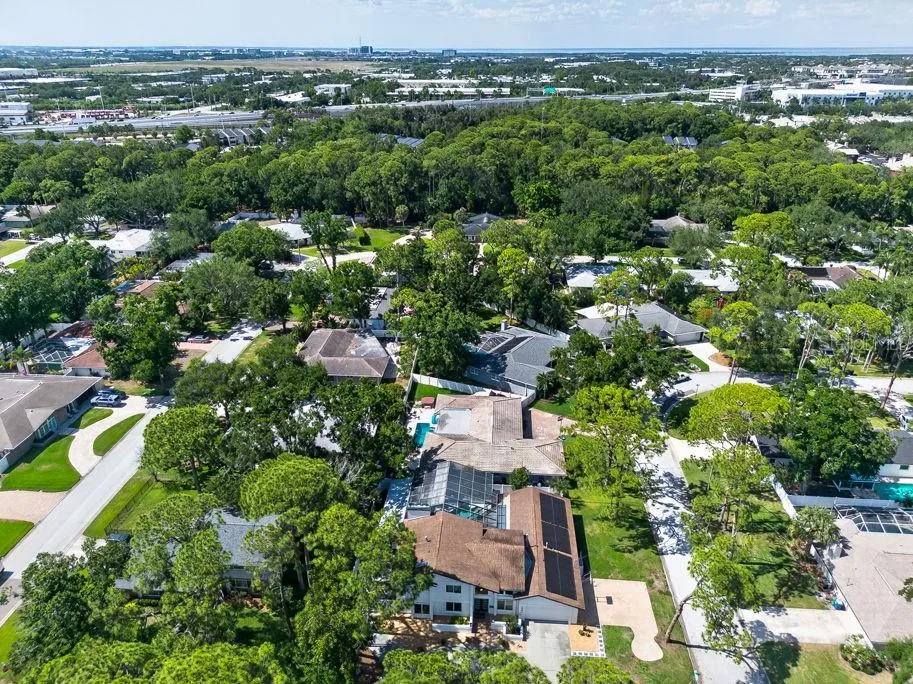 1461 87TH AVENUE St Petersburg, FL 33702