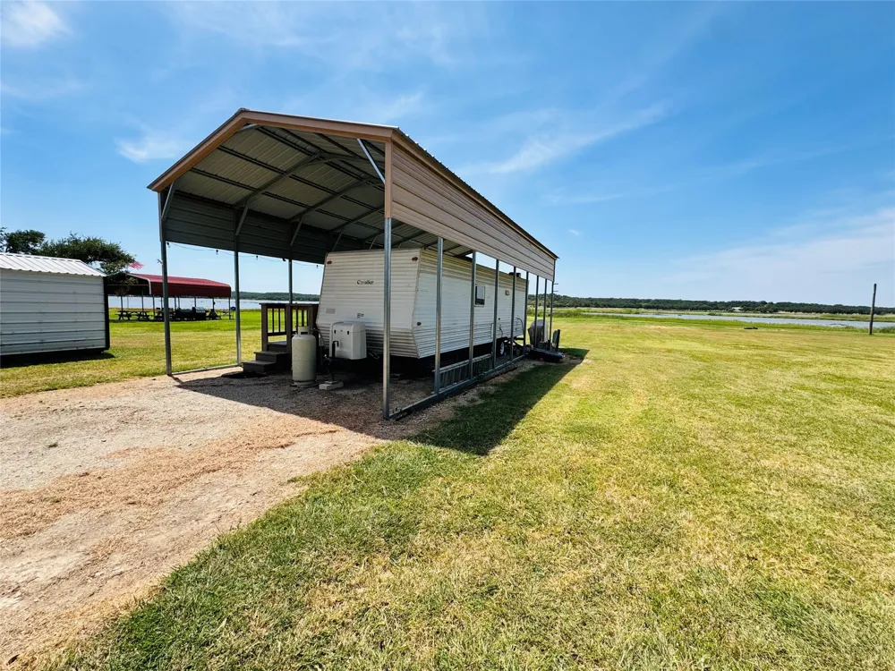 3270 Bounding Main May, TX 76857
