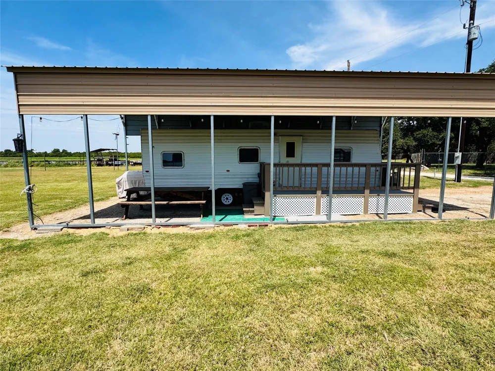 3270 Bounding Main May, TX 76857