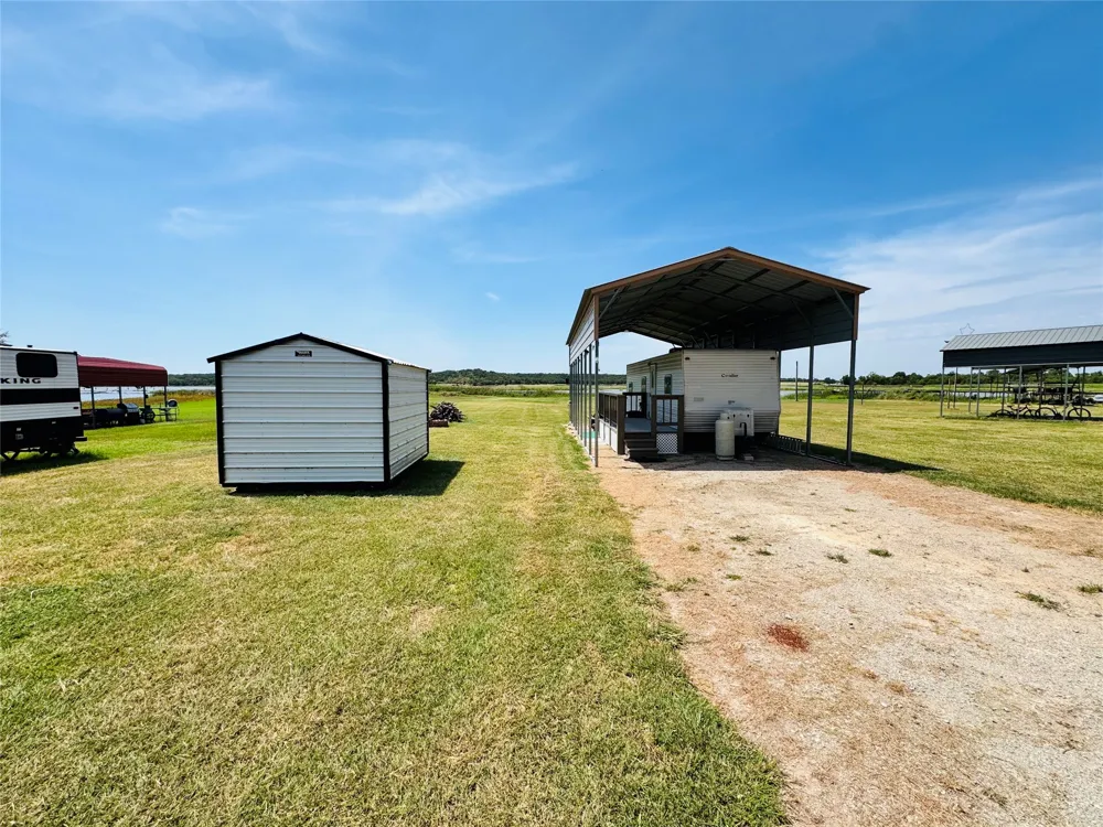 3270 Bounding Main May, TX 76857