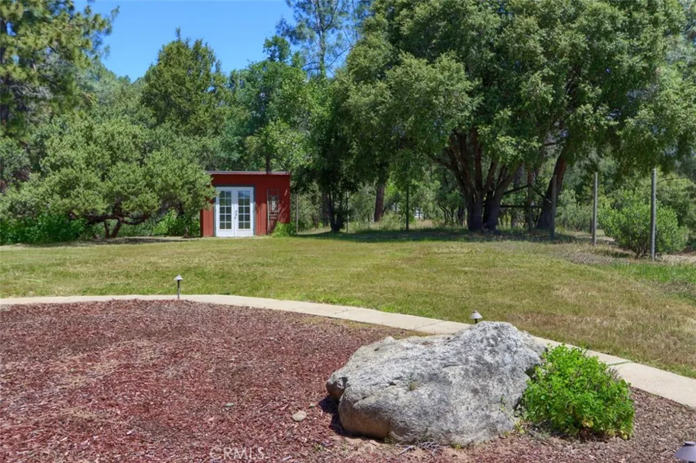43016 Sunshine Mountain Oakhurst, CA 93644