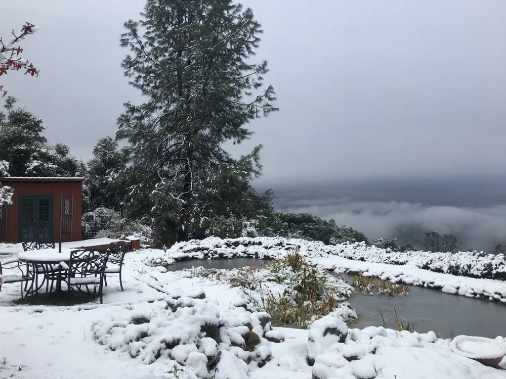 43016 Sunshine Mountain Oakhurst, CA 93644
