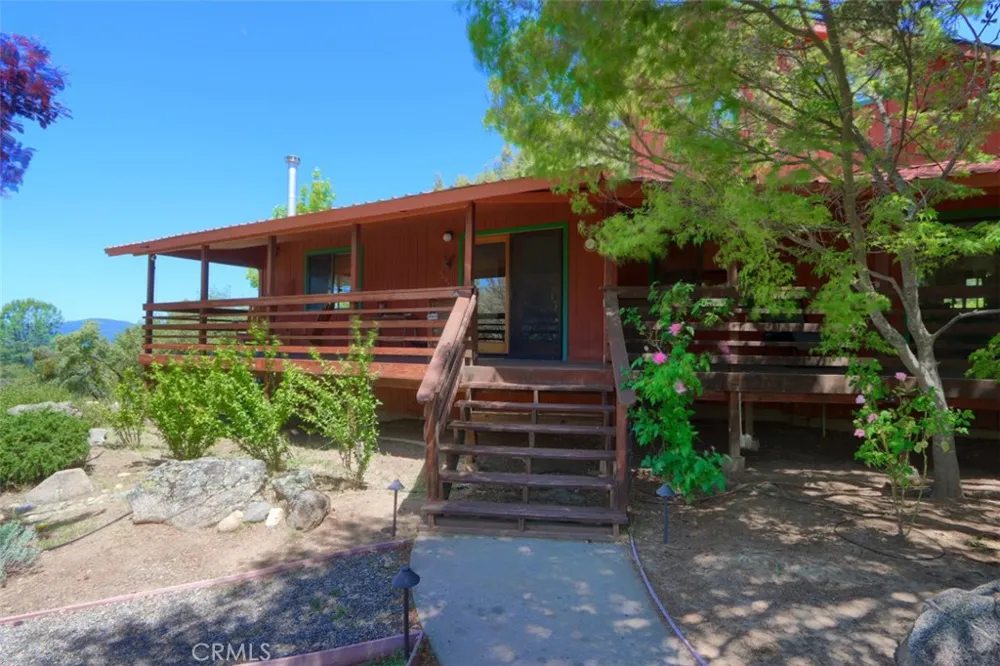 43016 Sunshine Mountain Oakhurst, CA 93644