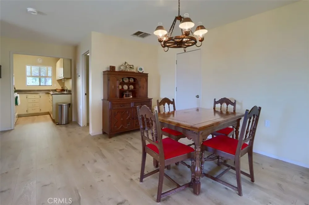 43016 Sunshine Mountain Oakhurst, CA 93644