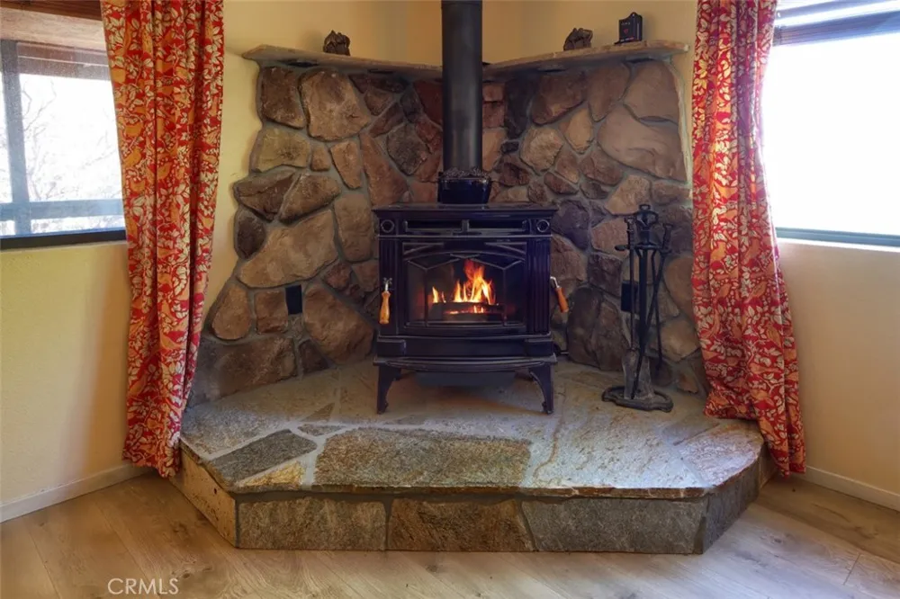 43016 Sunshine Mountain Oakhurst, CA 93644