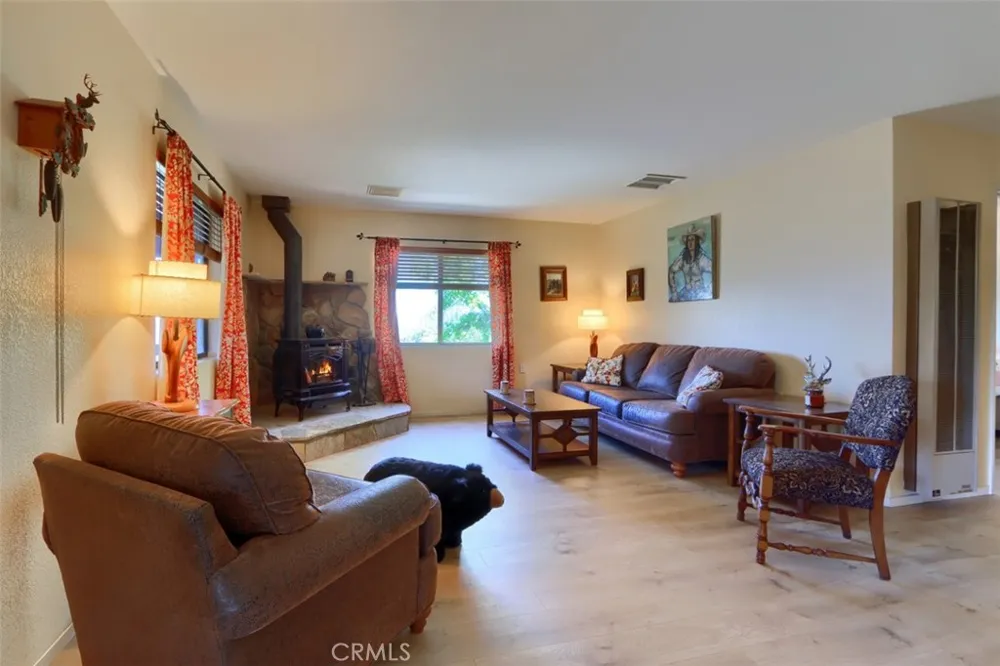 43016 Sunshine Mountain Oakhurst, CA 93644