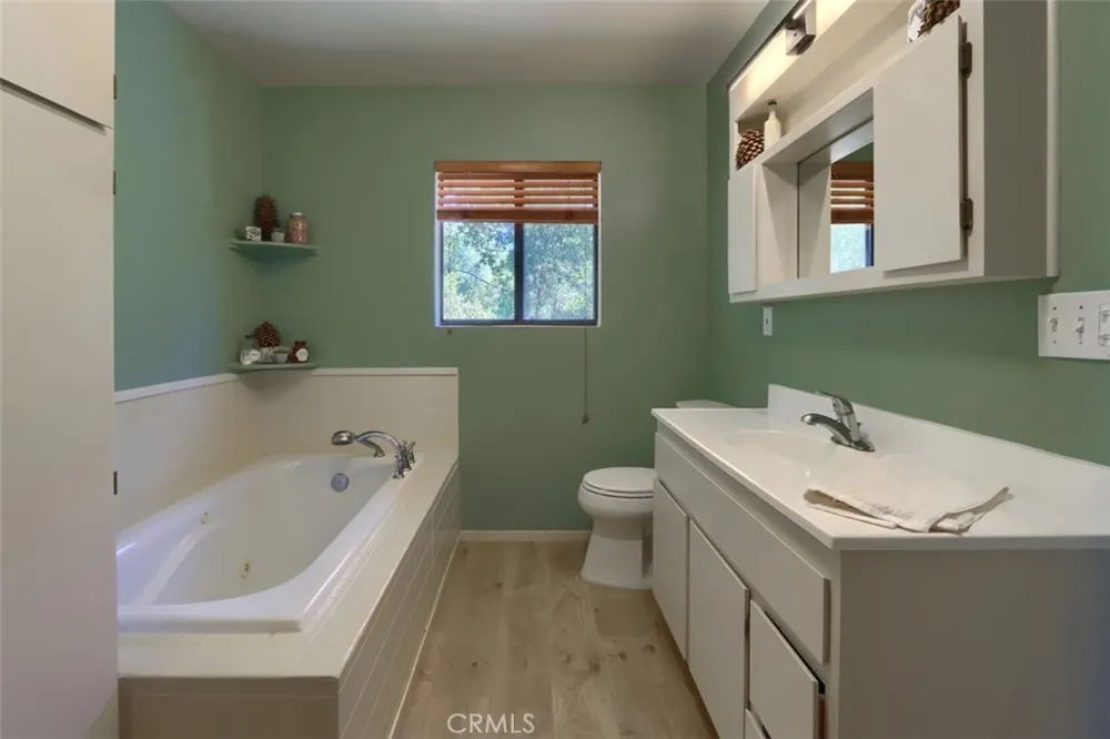 43016 Sunshine Mountain Oakhurst, CA 93644