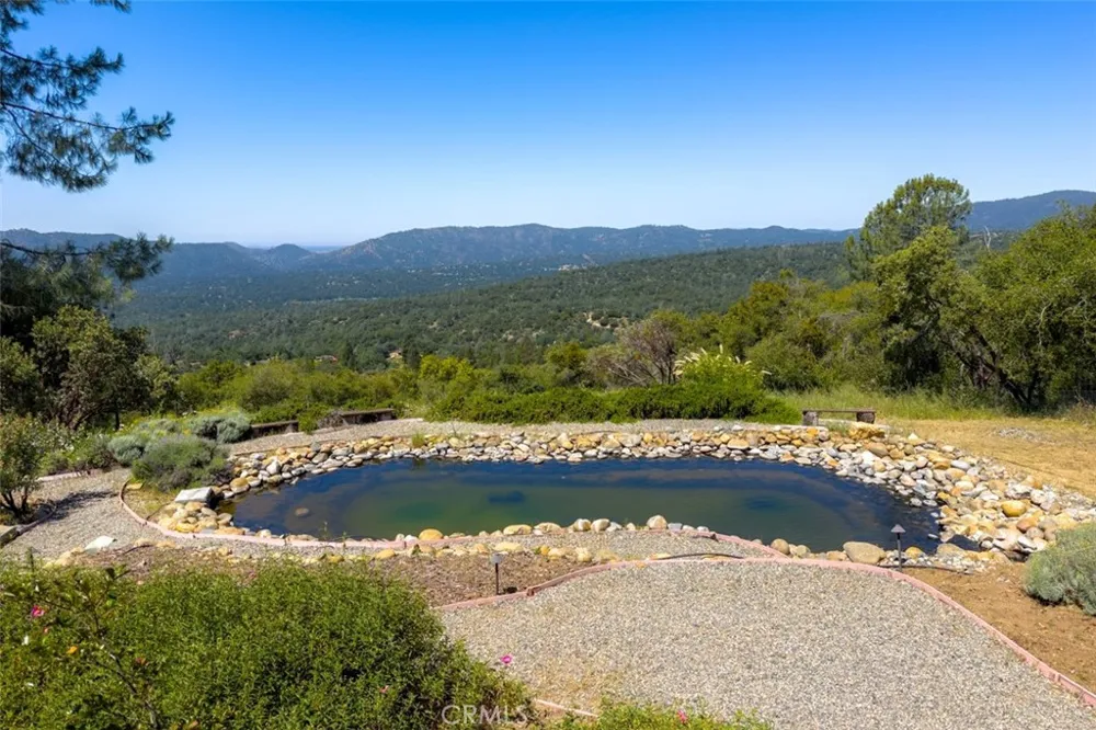 43016 Sunshine Mountain Oakhurst, CA 93644