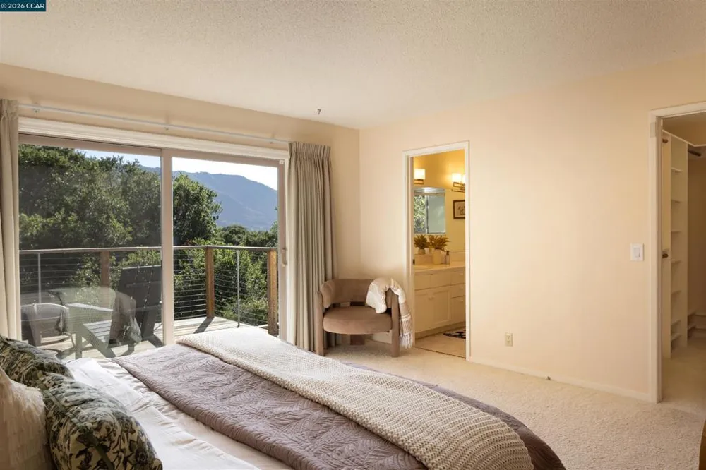 12 Marquard Rd Carmel Valley, CA 93924