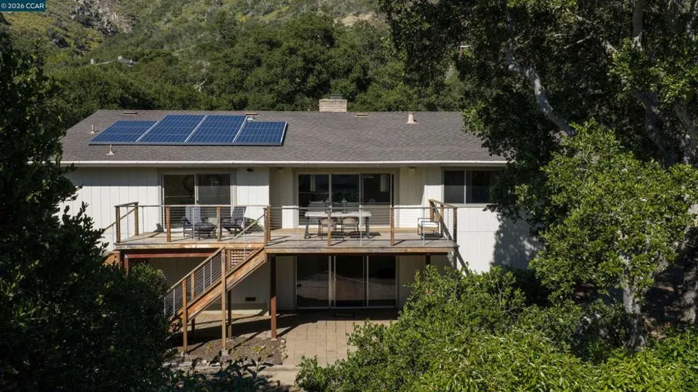 12 Marquard Rd Carmel Valley, CA 93924