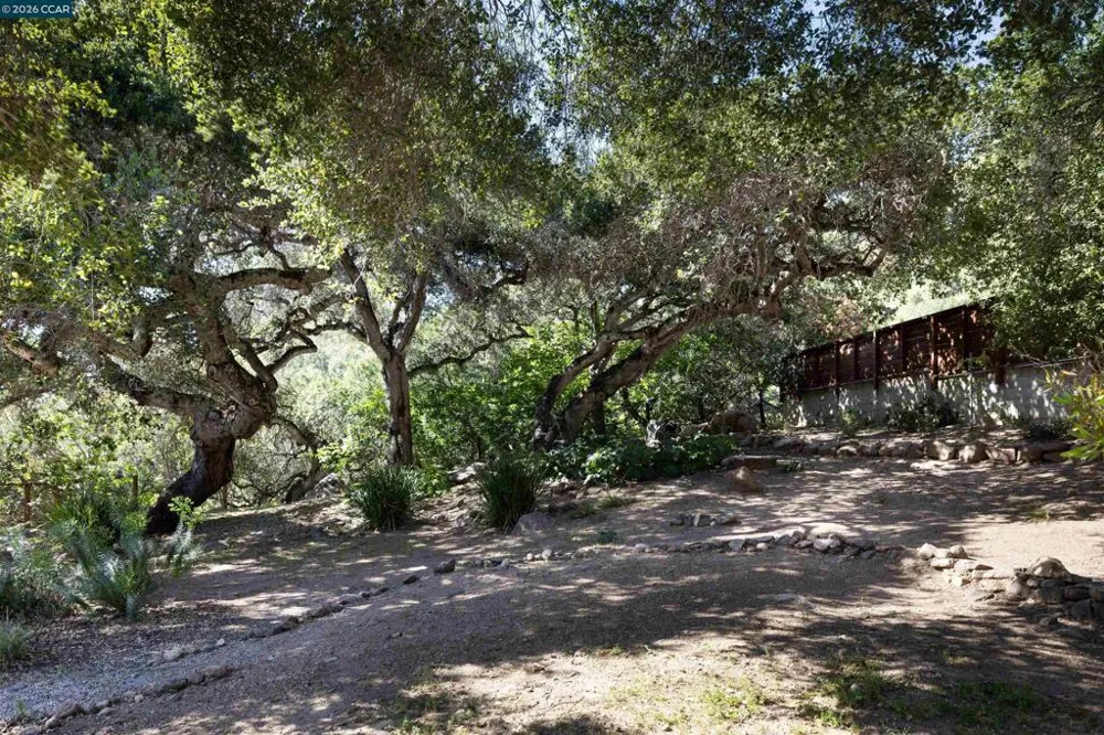 12 Marquard Rd Carmel Valley, CA 93924