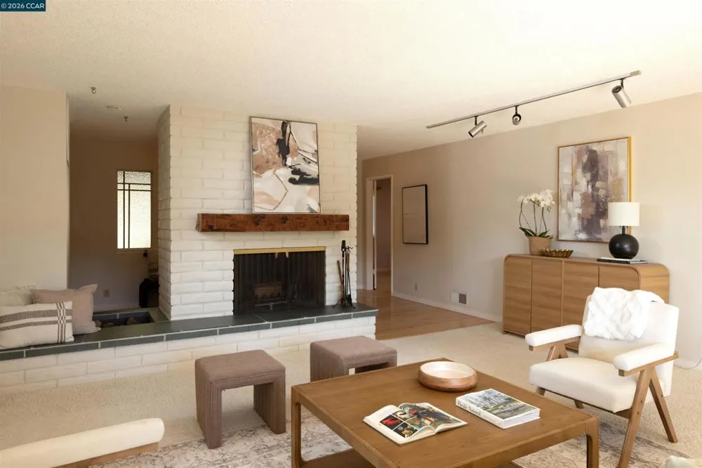 12 Marquard Rd Carmel Valley, CA 93924