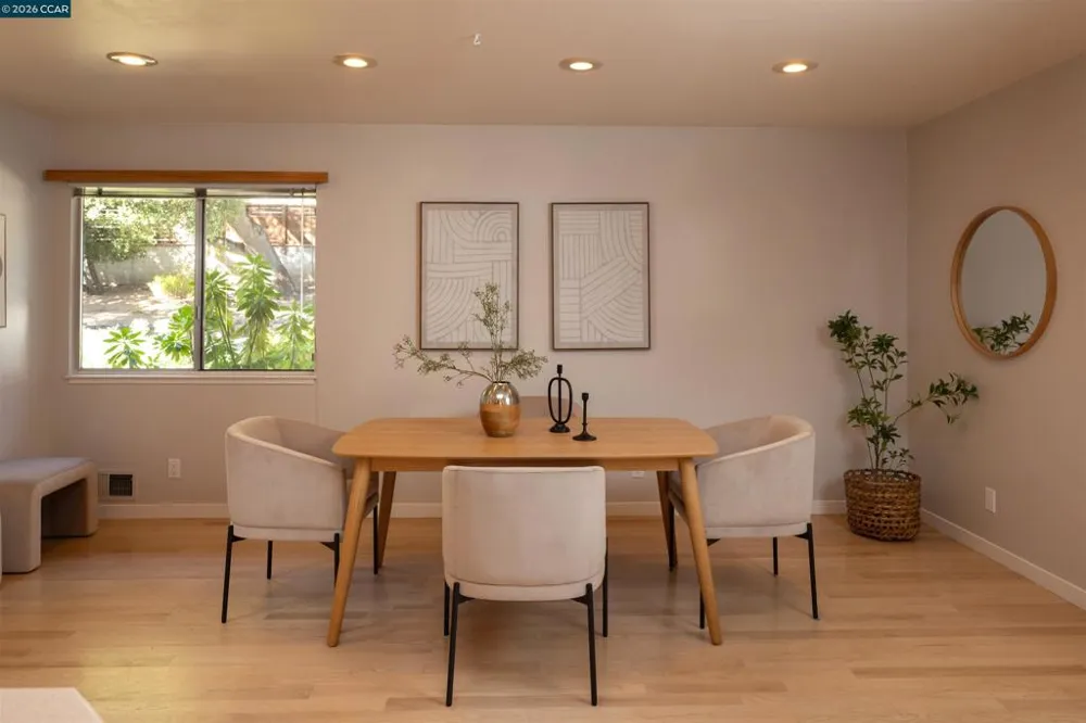 12 Marquard Rd Carmel Valley, CA 93924