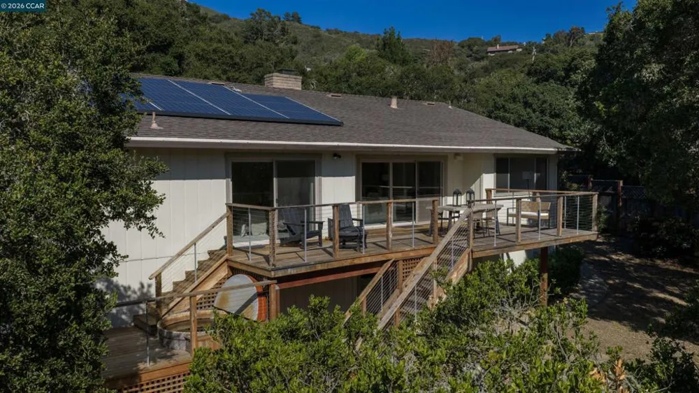 12 Marquard Rd Carmel Valley, CA 93924