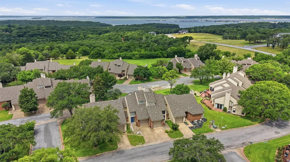110 Summer Place Circle Pottsboro, TX 75076