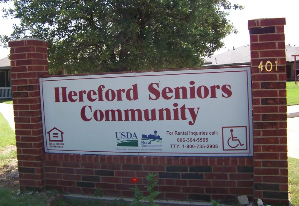 401 Jack Griffin Drive Hereford, TX 79045