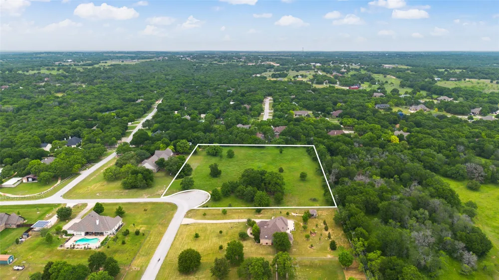 228 Forest Creek Circle Weatherford, TX 76088