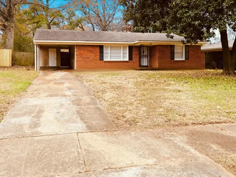 3687 Bedford Ln