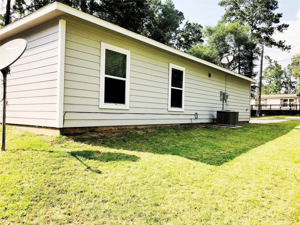 217 Cherry Tree Livingston, TX 77351