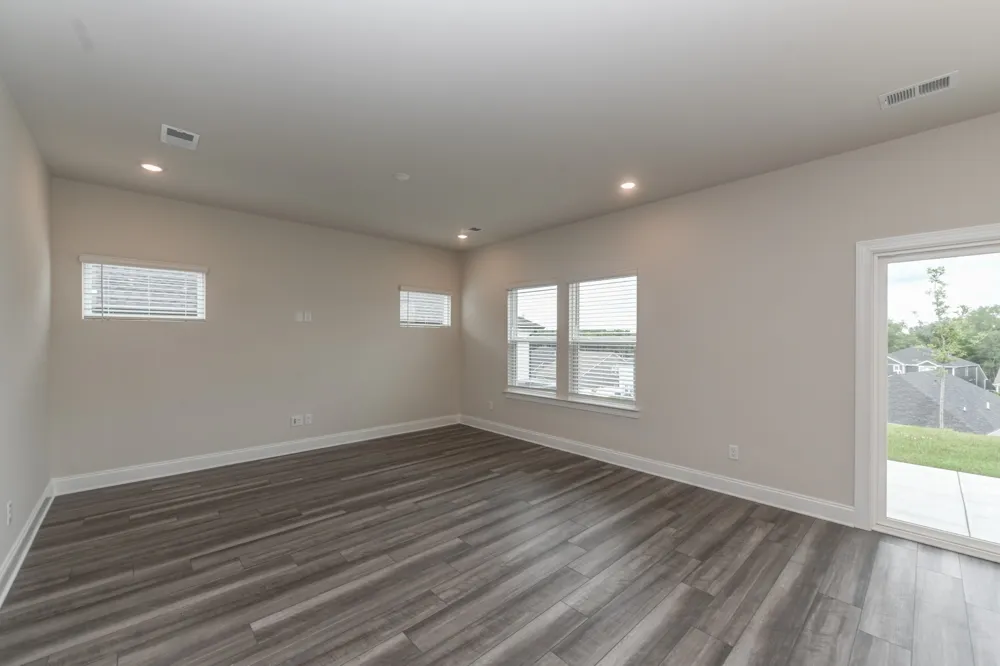 1255 Dutch Peak Lebanon, TN 37090