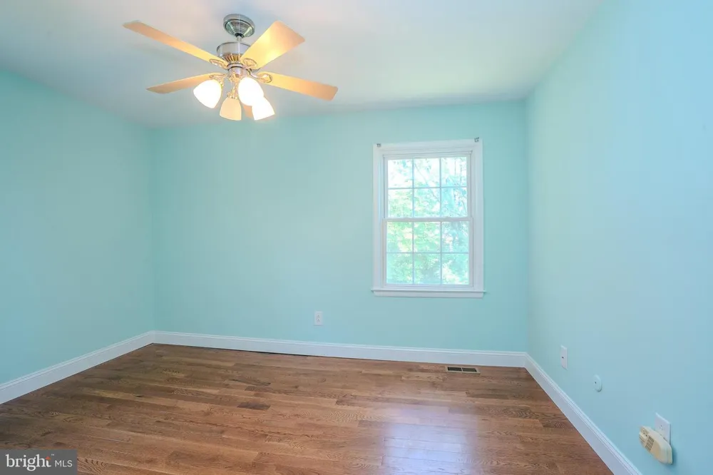 18 PARKER ROAD Plainsboro, NJ 08536