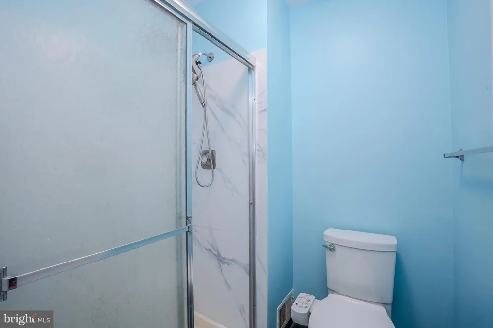 18 PARKER ROAD Plainsboro, NJ 08536