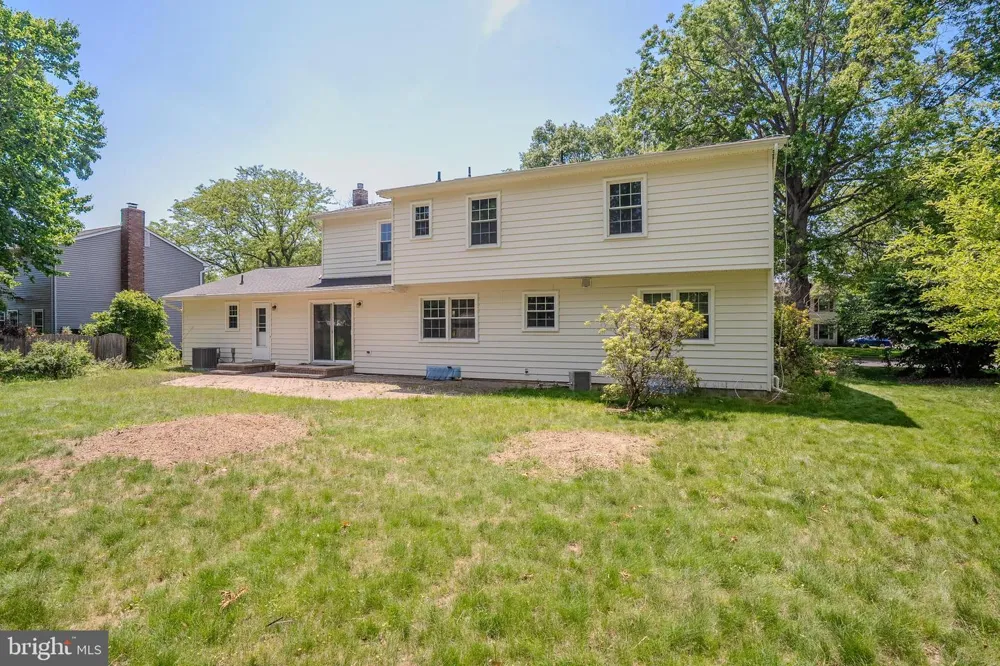 18 PARKER ROAD Plainsboro, NJ 08536