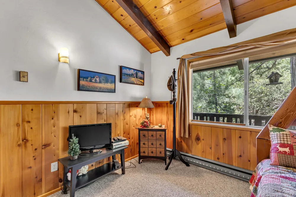 54980 Tahquitz View Drive Idyllwild, CA 92549